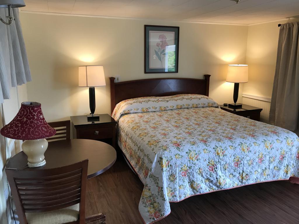 Royale Coach Motor Lodge Hampton Exterior foto