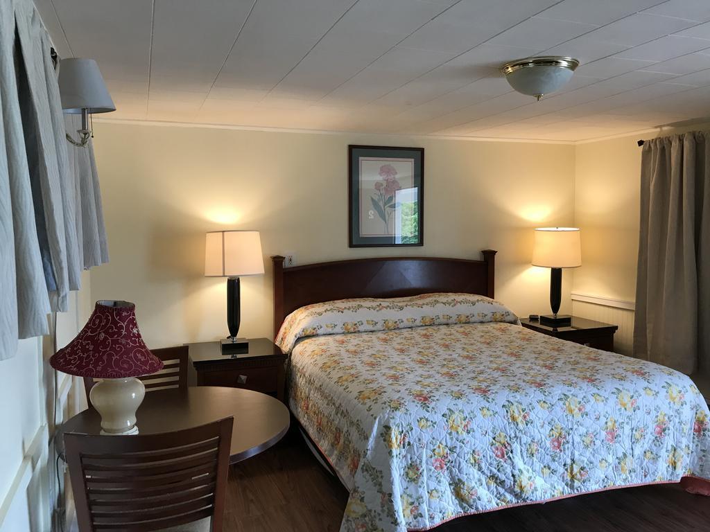 Royale Coach Motor Lodge Hampton Exterior foto